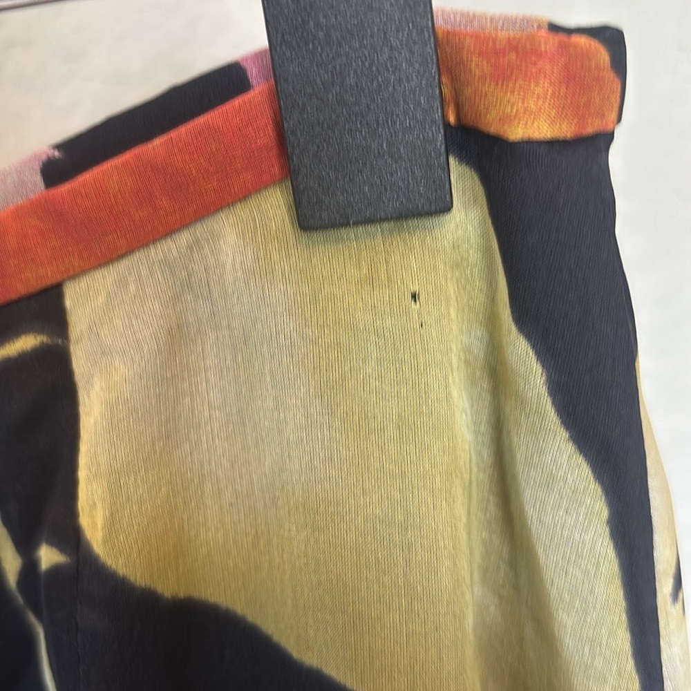 Dana Buchman Midi Skirt - Black with Pink and Green Floral size 4 - Picture 7 of 10